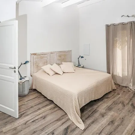 펜션 Amazing In W/ Outdoor Swimming Pool, Wifi And 3 Bedrooms *